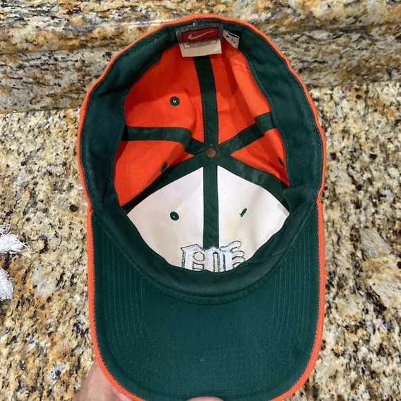 Miami Hurricanes Hat - Picture 2 of 5